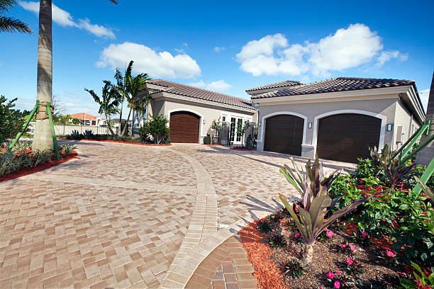 Professional Driveway Pavers in Elk Plain, WA